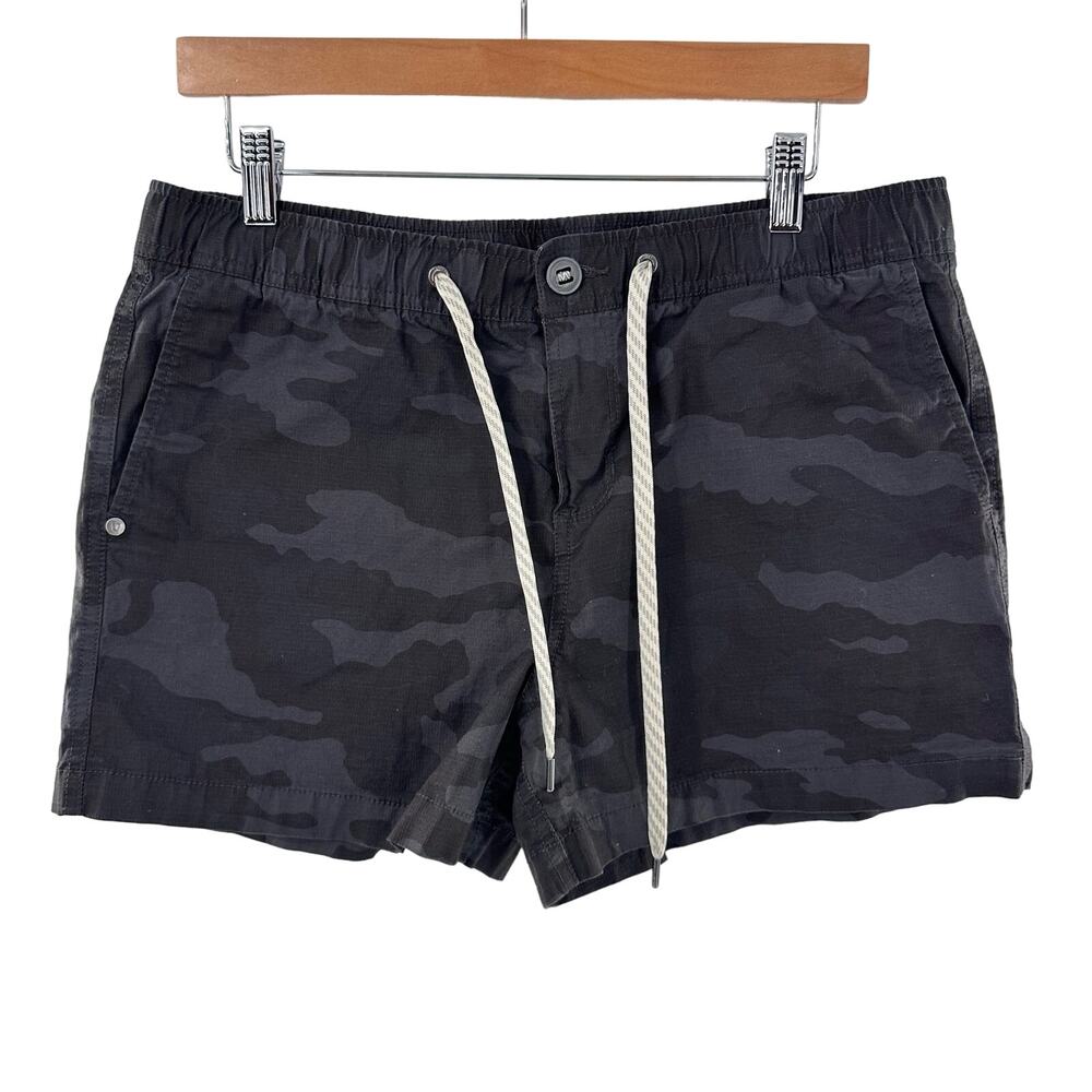 Vuori Women's Ripstop Shorts - Black/Gray Camo